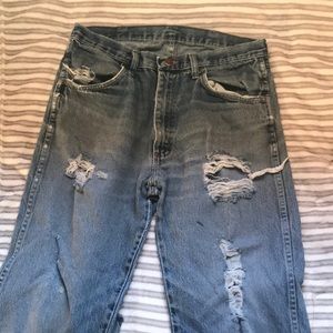 Rustler Distressed Authentic Jeans